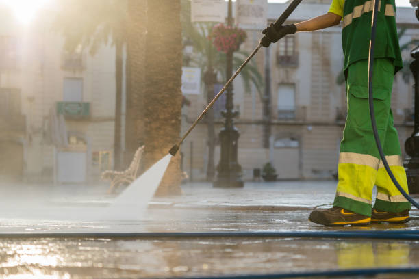 Professional  Pressure Washing Services in Franklin, CA
